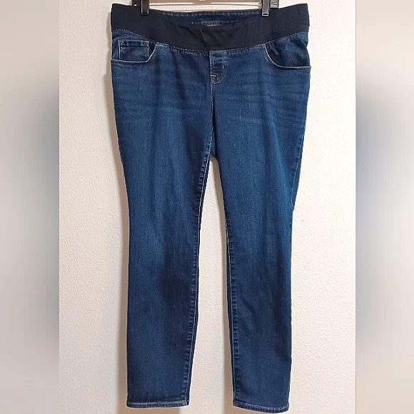 Old Navy women's maternity front low panel skinny jeans - Picture 2 of 9